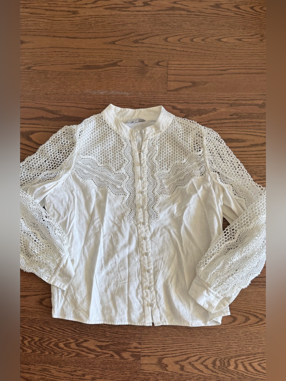 INTERMIX crochet top (XL)